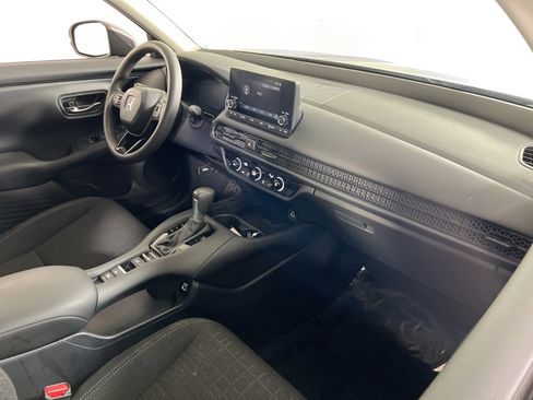 Used 2023 Honda HR-V LX image 26