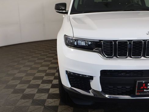 Used 2023 Jeep Grand Cherokee L Limited AWD/4WD image 15
