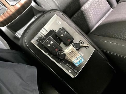 Used 2022 GMC Canyon Elevation image 36