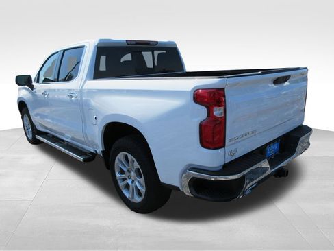 Certified 2025 Chevrolet Silverado 1500 LTZ AWD/4WD image 3