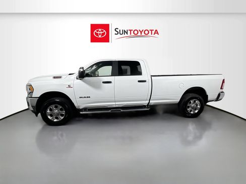 Used 2024 RAM 3500 Big Horn AWD/4WD image 7