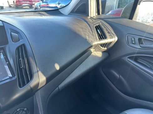 Used 2015 Ford Transit Connect XL FWD image 16