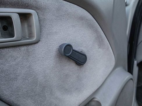 Used 2003 Toyota Tacoma 2WD Regular Cab image 22