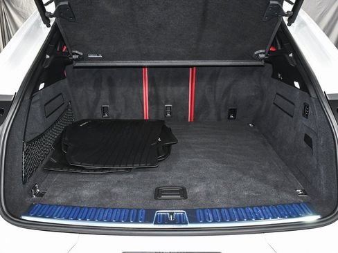Used 2023 Porsche Cayenne Turbo S AWD/4WD image 73