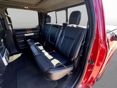 Used 2018 Ford F150 Lariat w/ Equipment Group 502A Luxury image 26