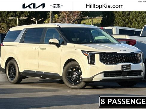 New 2026 Kia Carnival image 1