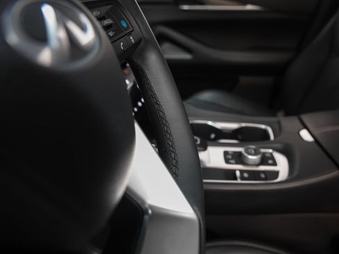 Used 2022 INFINITI QX60 Luxe w/ Cargo Package FWD image 39