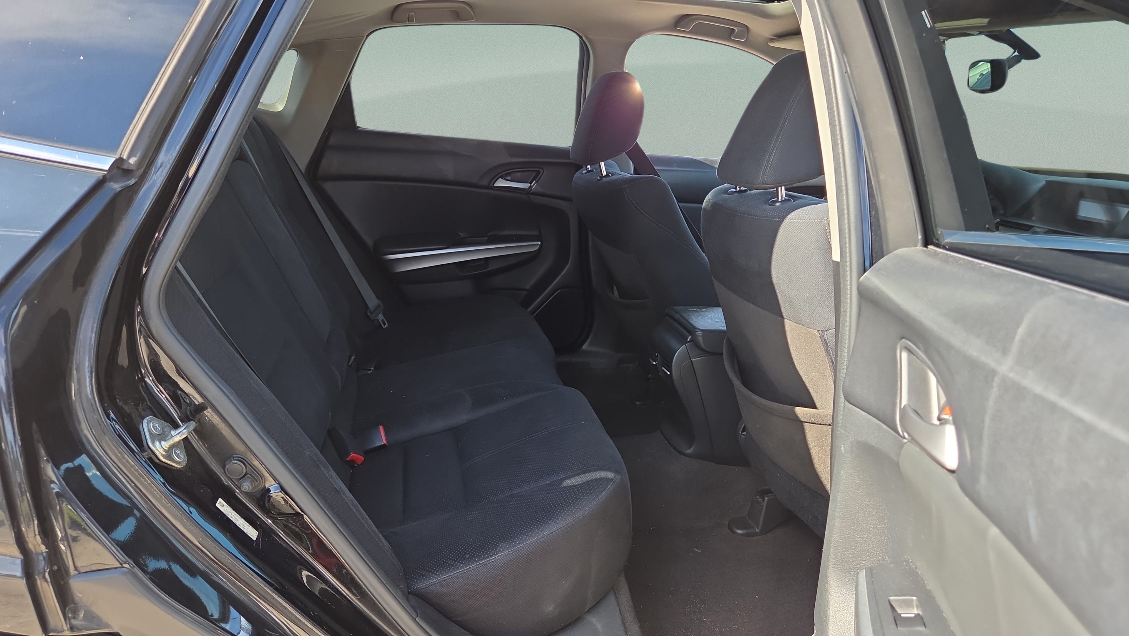 Used 2014 Honda Crosstour EX image 15