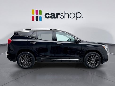 Used 2023 GMC Terrain Denali w/ Black Diamond Edition image 6