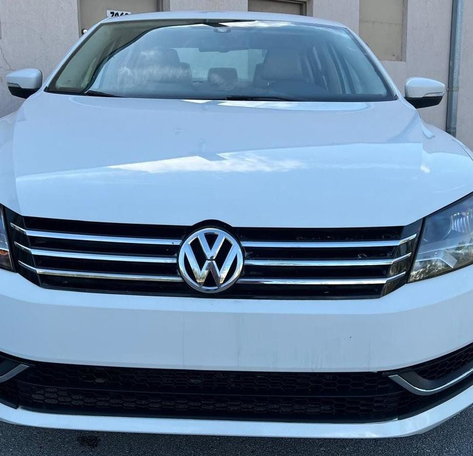 Used 2013 Volkswagen Passat 2.5 SE FWD image 16