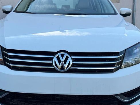 Used 2013 Volkswagen Passat 2.5 SE FWD image 16