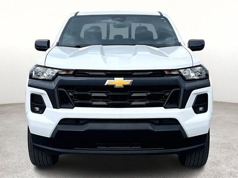 Used 2024 Chevrolet Colorado LT w/ LT Convenience Package RWD image 4