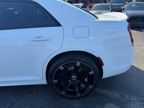Used 2016 Chrysler 300 S RWD image 46