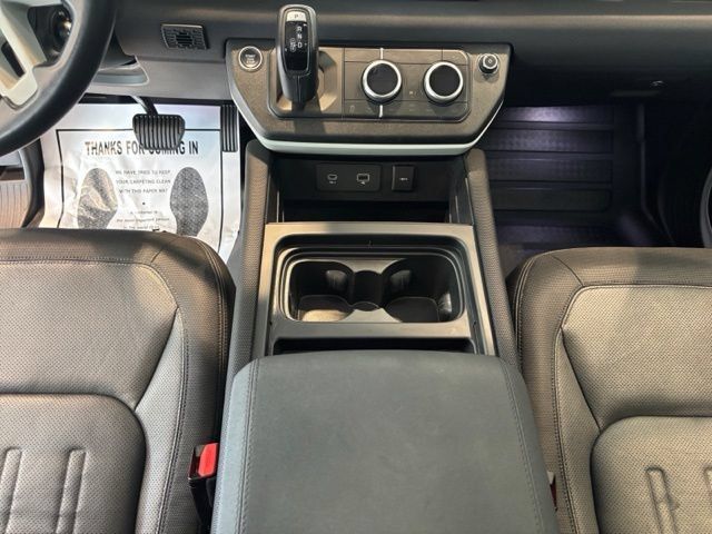 Used 2022 Land Rover Defender 110 X-Dynamic SE AWD/4WD image 21