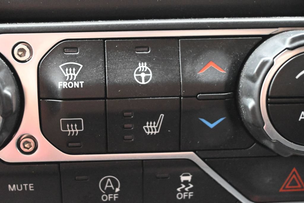 Used 2022 Jeep Wrangler Unlimited Sport AWD/4WD image 14