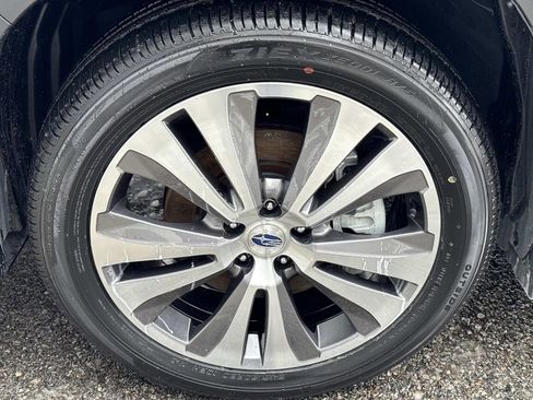 Used 2022 Subaru Ascent Limited w/ Technology Package image 11