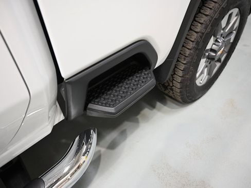 New 2026 Chevrolet Silverado 2500 LT image 28