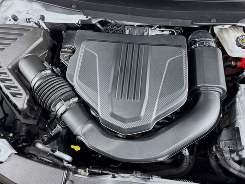 New 2026 GMC Acadia AT4 image 32