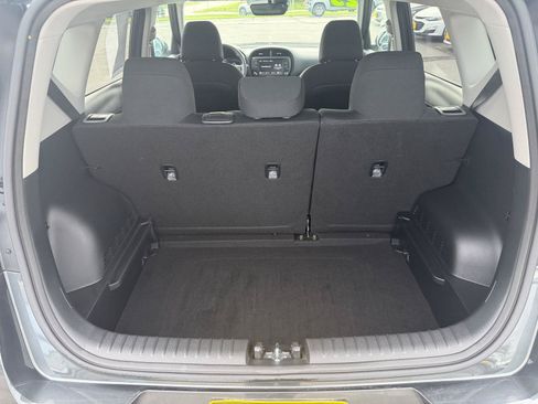Used 2023 Kia Soul LX w/ LX Technology Package FWD image 4