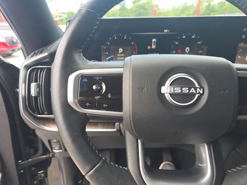 Certified 2025 Nissan Armada SL AWD/4WD image 17