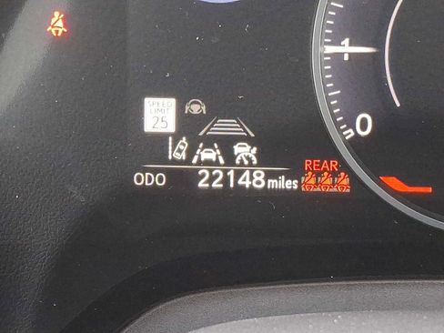 Used 2023 Lexus RX 350 Premium image 17