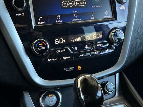 Used 2023 Nissan Murano SV FWD image 18