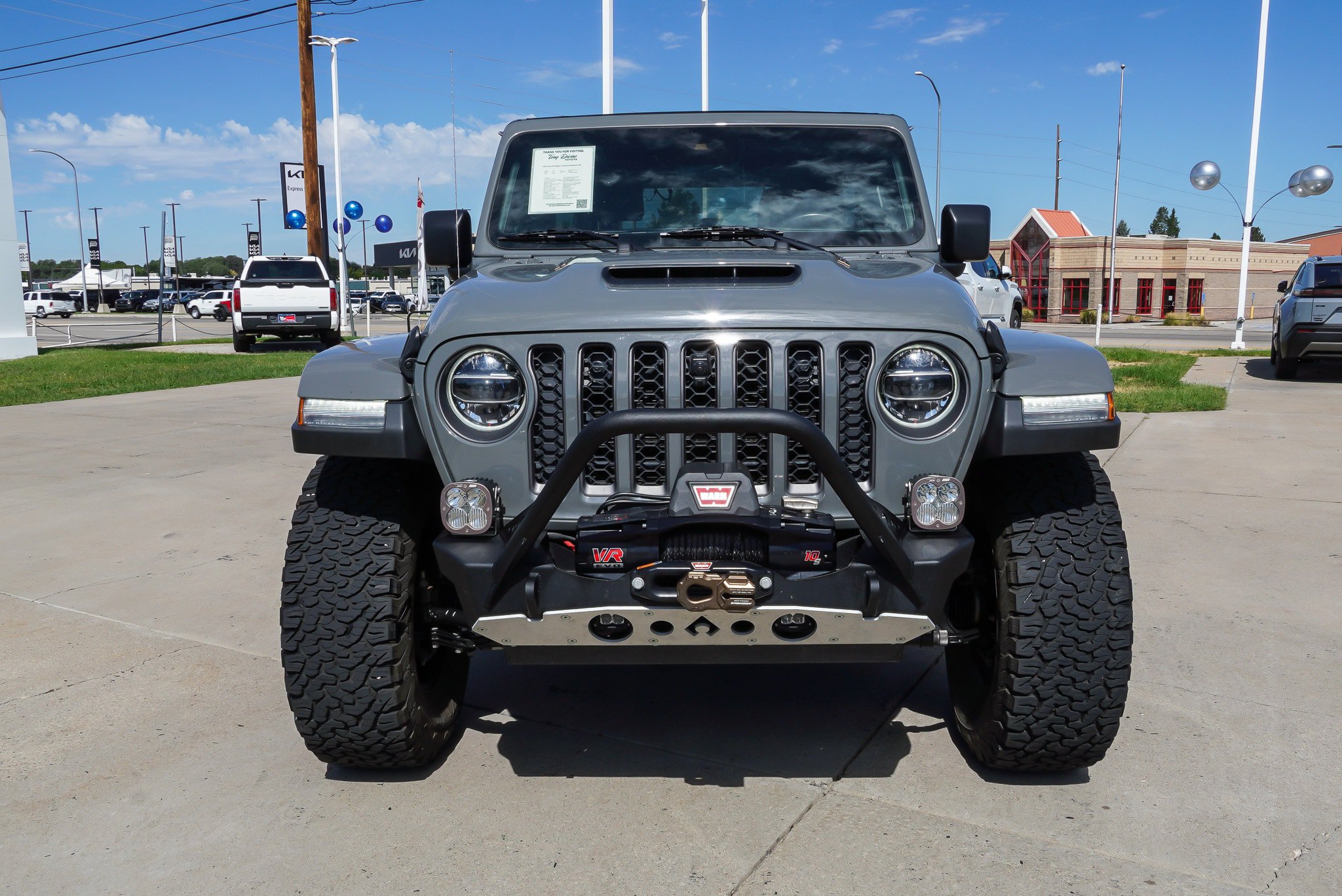 Used 2022 Jeep Wrangler Unlimited Rubicon w/ Xtreme Recon 35" Tire Package AWD/4WD image 3