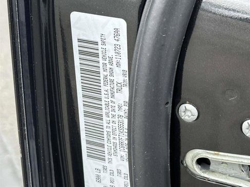 Used 2019 RAM 1500 Express w/ Express Value Package image 13