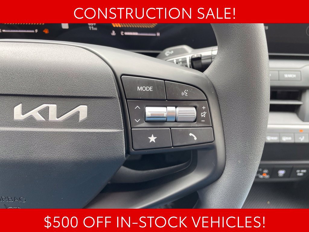 Used 2026 Kia K4 FWD image 25
