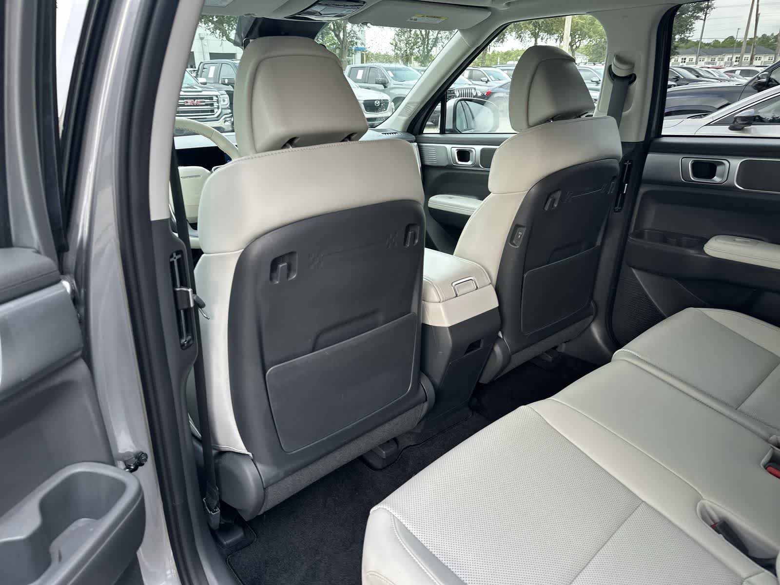 Used 2024 Hyundai Santa Fe SEL AWD/4WD image 17