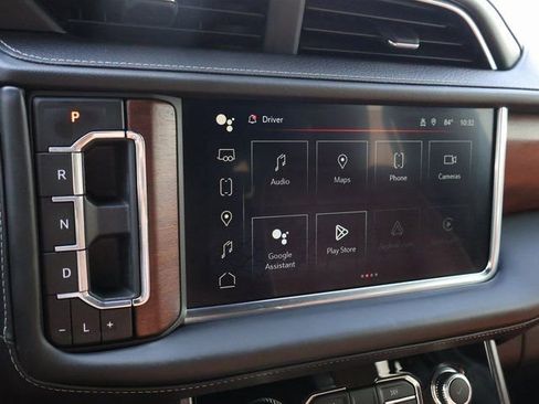 Certified 2024 GMC Yukon Denali Ultimate AWD/4WD image 32