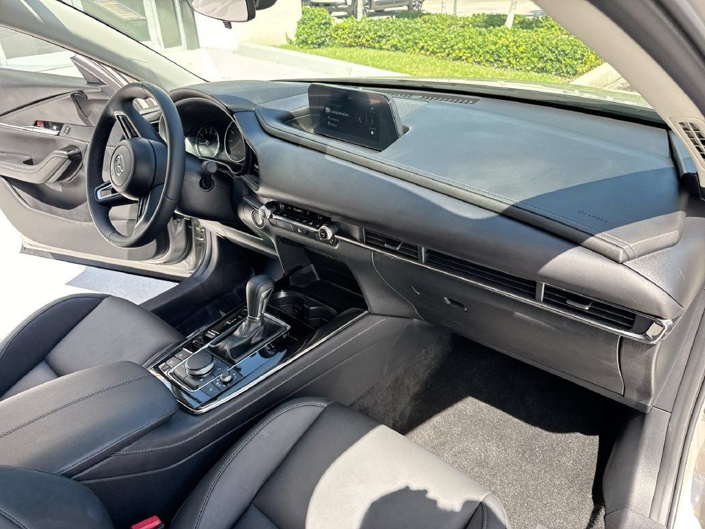 Used 2024 MAZDA CX-30 AWD 2.5 S w/ Preferred Package image 32