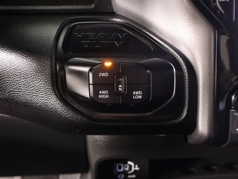 Used 2026 RAM 2500 Big Horn AWD/4WD image 8