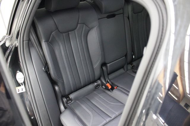 Used 2023 Audi Q5 2.0T Premium Plus w/ Premium Plus Package AWD/4WD image 56