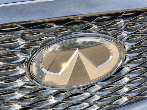 Used 2023 INFINITI QX50 Sport image 11
