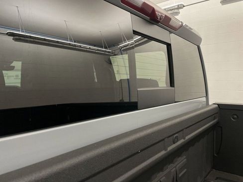 Used 2025 GMC Sierra 2500 AT4 w/ AT4 Premium Plus Package image 33