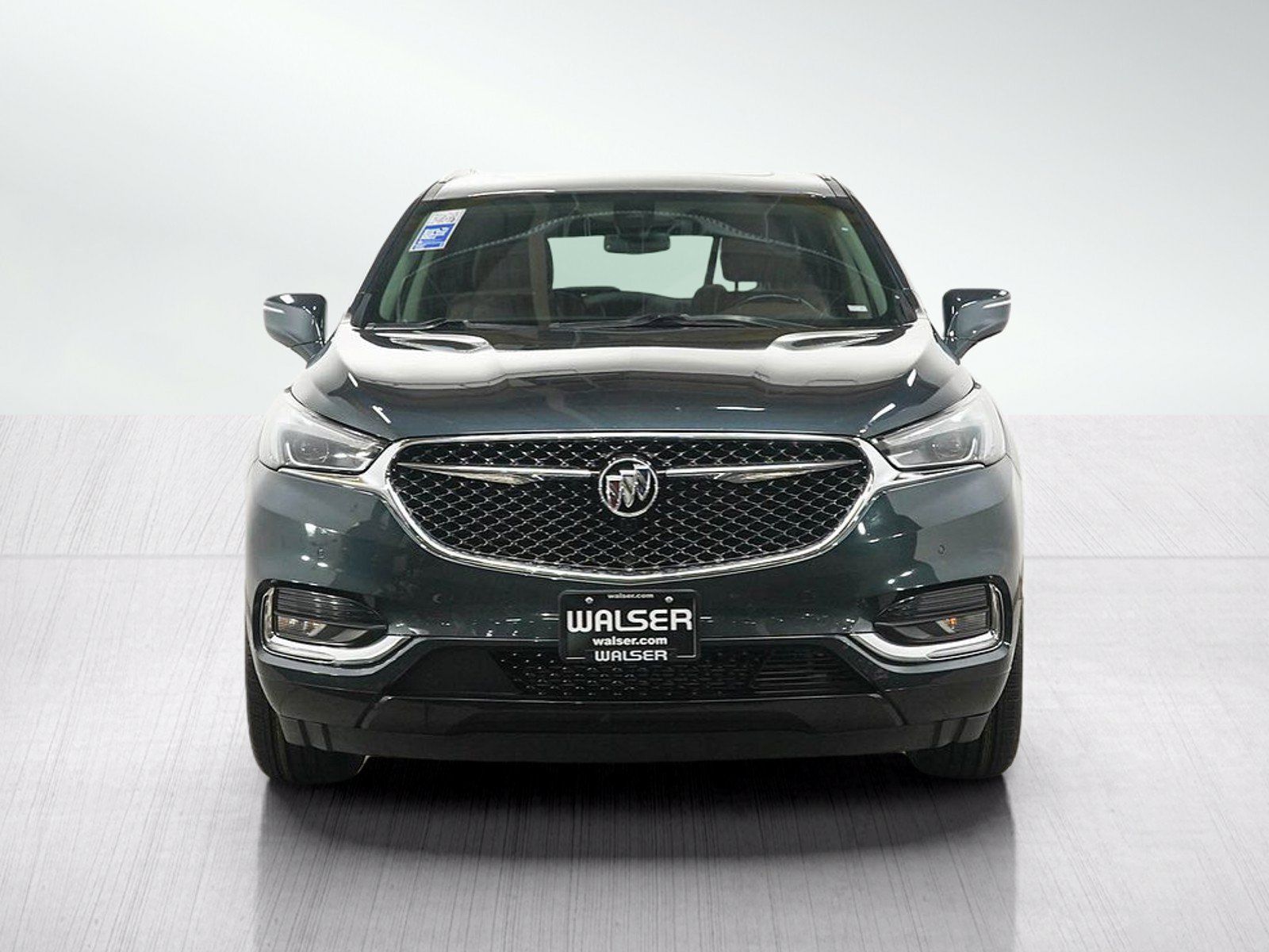Used 2018 Buick Enclave Avenir w/ Avenir Technology Package AWD/4WD image 8