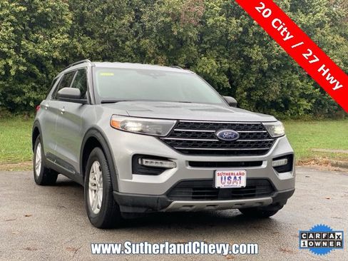 Used 2023 Ford Explorer XLT w/ Equipment Group 202A image 9