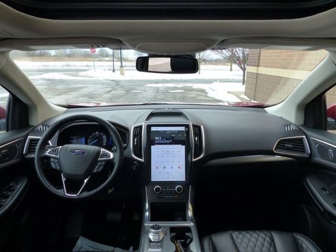 Used 2023 Ford Edge Titanium w/ Equipment Group 301A AWD/4WD image 36