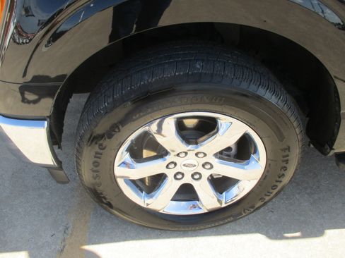 Used 2021 Ford F150 XLT w/ Equipment Group 302A High AWD/4WD image 3