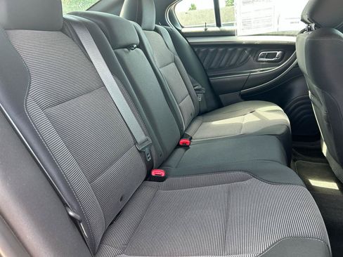 Used 2018 Ford Taurus SEL w/ Equipment Group 201A AWD/4WD image 25
