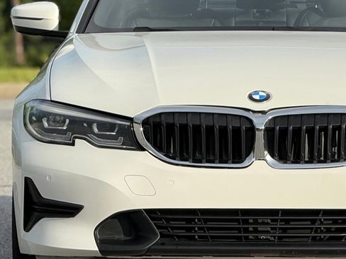 Used 2021 BMW 330i xDrive Sedan w/ Premium Package AWD/4WD image 14