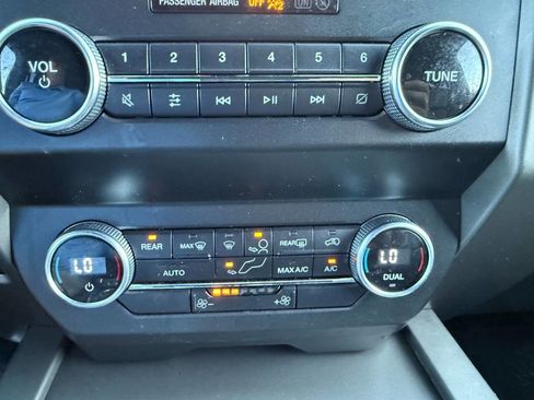 Used 2019 Ford Expedition XLT w/ Equipment Group 201A image 38