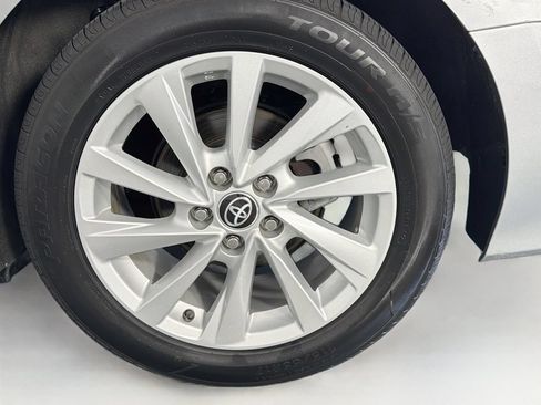 Used 2022 Toyota Camry LE FWD image 32