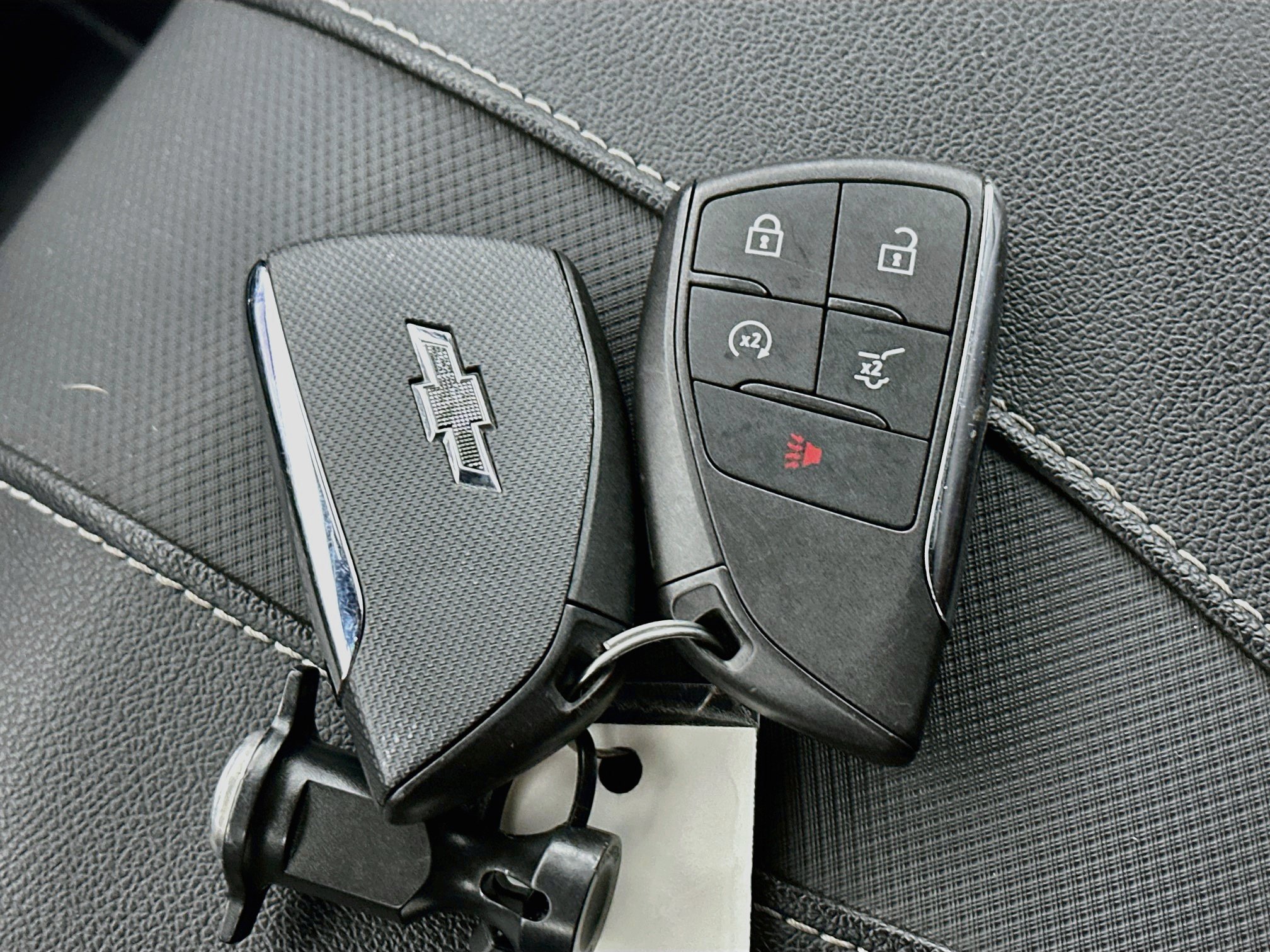 Used 2025 Chevrolet Traverse Z71 AWD/4WD image 26