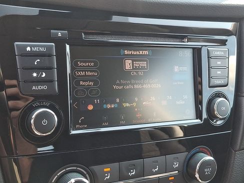 Used 2020 Nissan Rogue S AWD/4WD image 16
