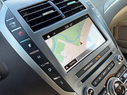 Used 2017 Lincoln MKZ Reserve w/ Climate Package image 29