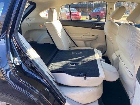 Used 2014 Subaru Impreza 2.0i Sport Premium image 32