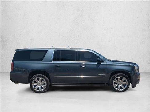 Used 2019 GMC Yukon XL Denali w/ Open Road Package RWD image 4