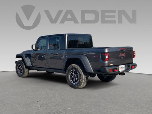 New 2025 Jeep Gladiator Rubicon w/ Safety Group image 20